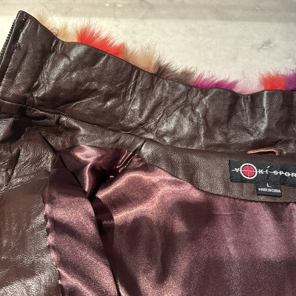 Fur coat - Picture 9 of 11